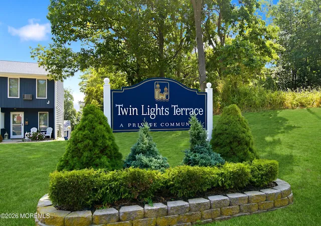 h12-twinlights-ct-h12-highlands-nj-07732/hzid_701eb99b