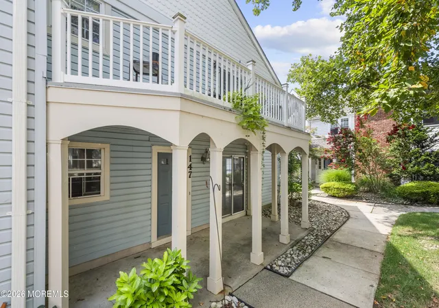147-tulip-ln-freehold-nj-07728/hzid_44cedd8a
