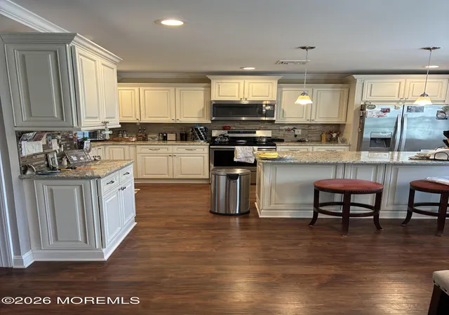 112-pilatus-platz-d-freehold-nj-07728/hzid_c18a262c
