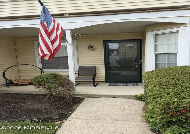 30-mill-run-w-241-hightstown-nj-08520/hzid_9268df83
