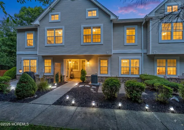 17-forrest-ct-tinton-falls-nj-07753/hzid_256b0b06