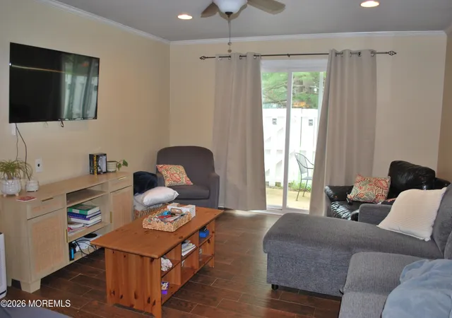5-powell-ct-14-hightstown-nj-08520/hzid_5394831a