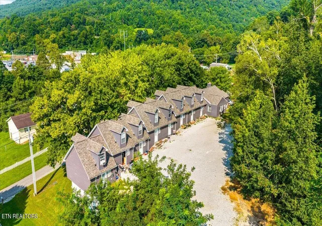 402-e-forrest-st-la-follette-tn-37766/hzid_fb946d06