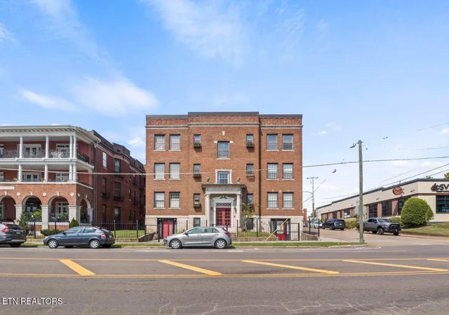 201-w-5th-ave-3-knoxville-tn-37917/hzid_4b07a8b2
