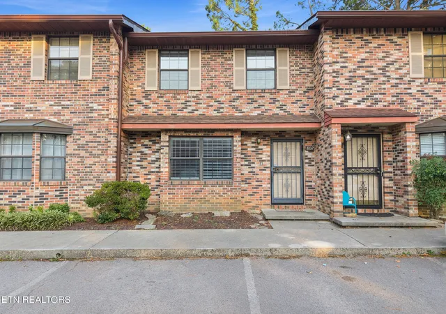 810-highland-dr-802-knoxville-tn-37912/hzid_ad457eb5