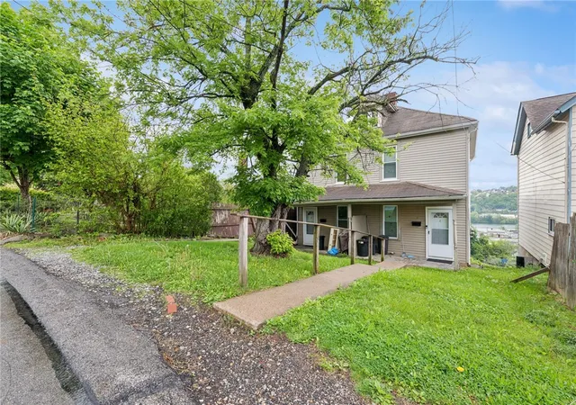 4-6-charles-st-dravosburg-pa-15034/hzid_8ad188ea