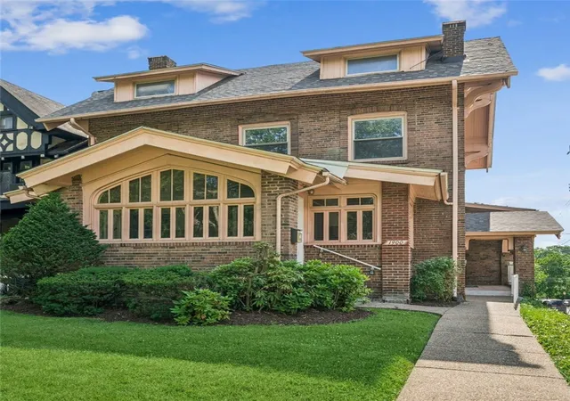 1900-wightman-st-pittsburgh-pa-15217/hzid_9c5c9c1e