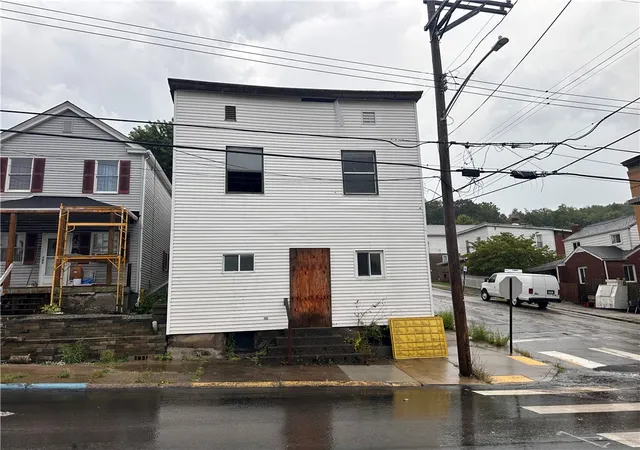 743-indiana-ave-glassport-pa-15045/hzid_6bd70464