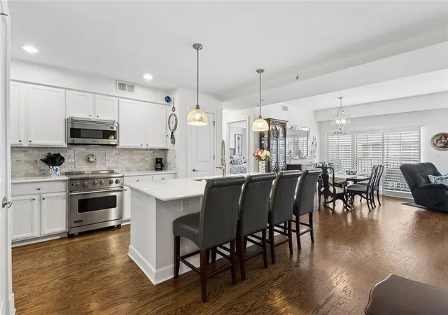 200-river-vista-dr-633-atlanta-ga-30338/hzid_dd5c0da9