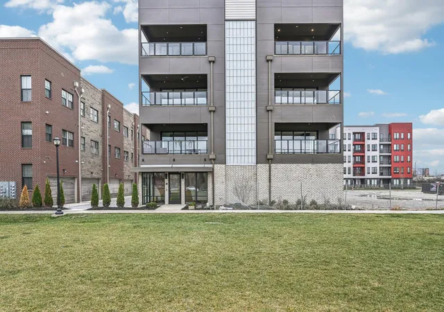 270-dickenson-st-302-columbus-oh-43215/hzid_d61fb4b4