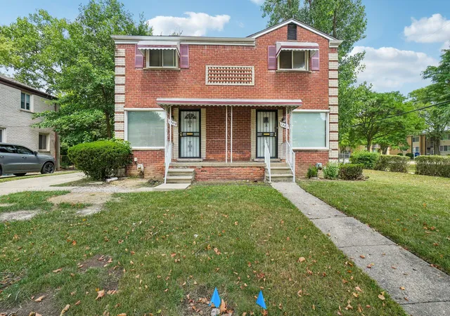 13610-pearson-st-oak-park-mi-48237/hzid_bb4b145d