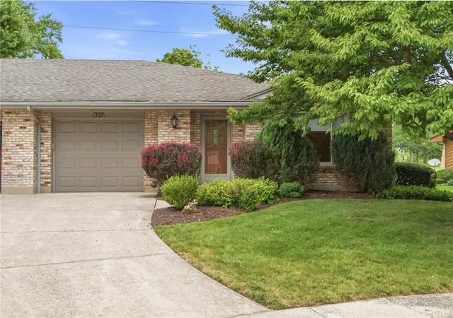 1327-quail-bnd-cir-dayton-oh-45429/hzid_c5533fff