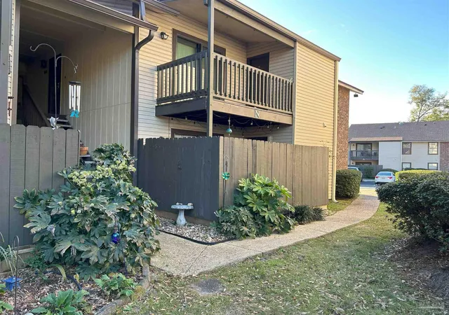 2201-scenic-hwy-n-4-pensacola-fl-32503/hzid_eb630e48