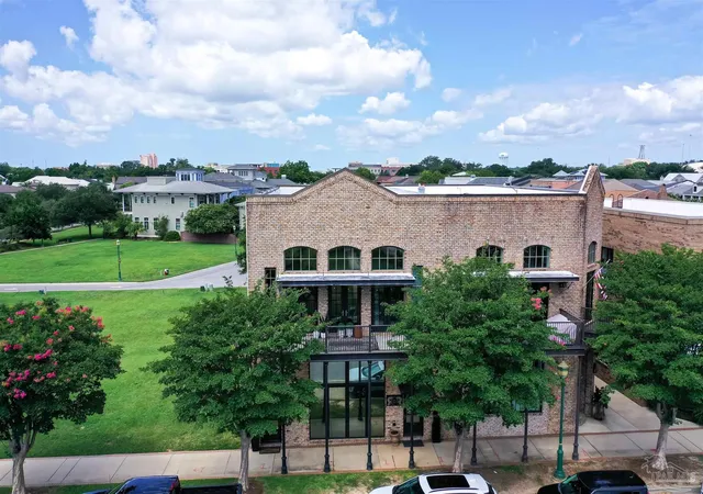 45-s-9th-ave-b-pensacola-fl-32502/hzid_666aff7d