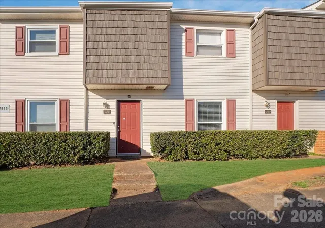 7920-shady-oak-trl-charlotte-nc-28210/hzid_966a4868