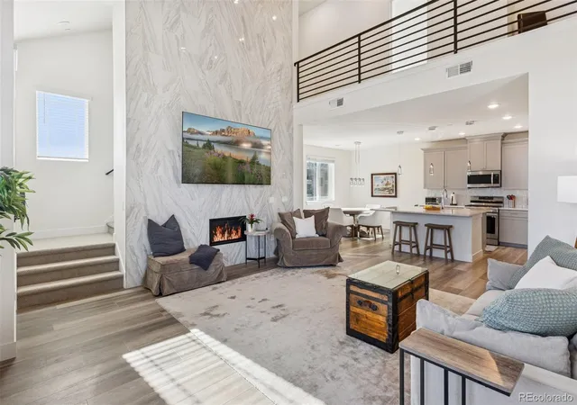 8848-s-kipling-way-205-littleton-co-80127/hzid_03a01032