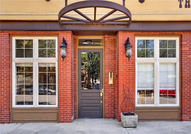 800-e-18th-avenue-103-denver-co-80218/hzid_acdbb54a