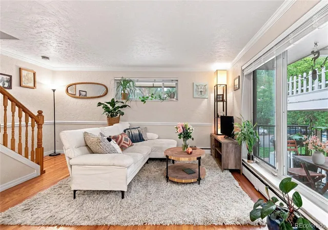 1243-vine-st-3-denver-co-80206/hzid_942ba5cf