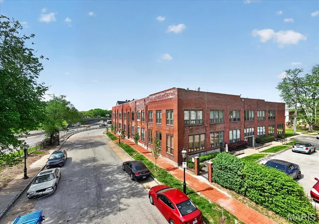 1523-s-10th-st-215-st-louis-mo-63104/hzid_05ebcf5e