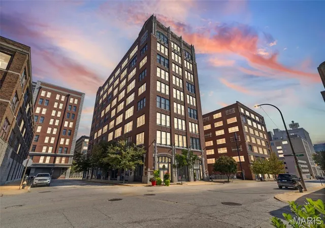 1627-locust-st-406-saint-louis-mo-63103/hzid_67a5c56b