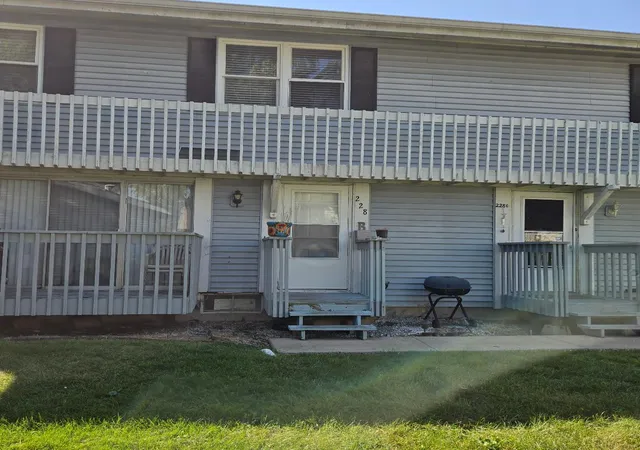 228-elkhorn-ct-b-bolingbrook-il-60440/hzid_b8210cf1