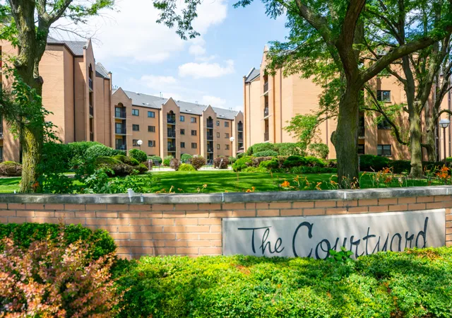 7410-w-lawrence-ave-324-harwood-heights-il-60706/hzid_a5a85064