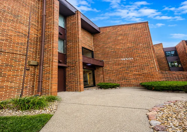 14501-central-ct-ph1-oak-forest-il-60452/hzid_739086ce