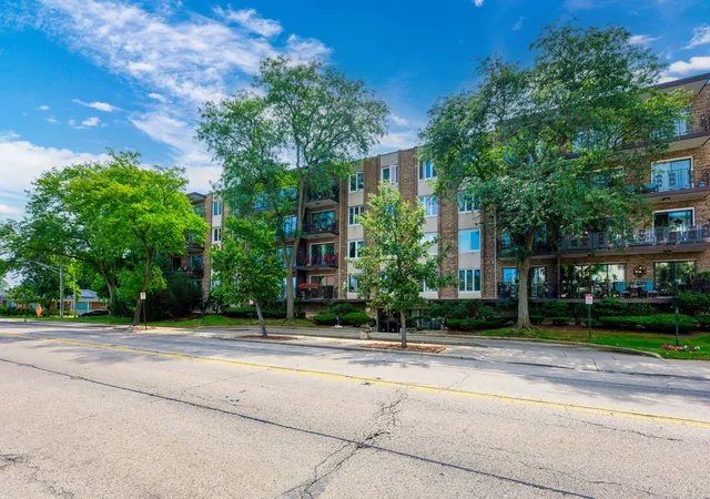 5501-lincoln-ave-409-morton-grove-il-60053/hzid_a1721165