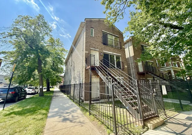 1459-e-71st-place-1-chicago-il-60619/hzid_80dc26c1