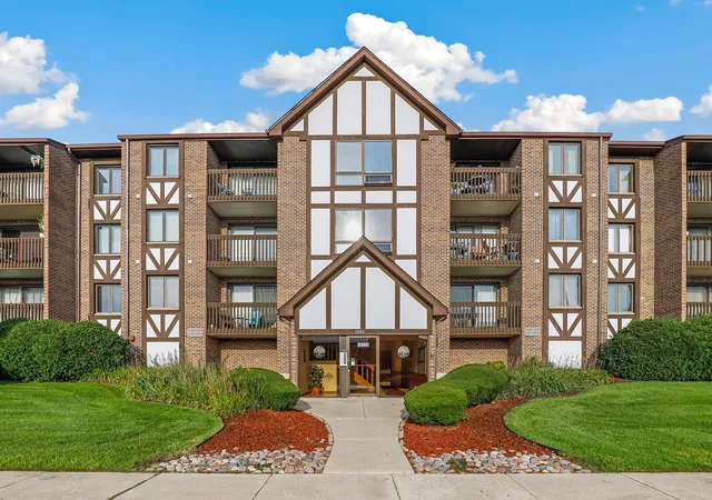10320-central-ave-207-oak-lawn-il-60453/hzid_e87aec79