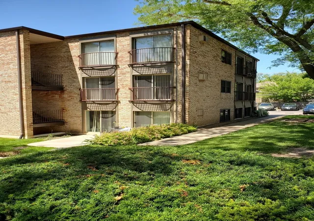 1940-cherry-ln-213-northbrook-il-60062/hzid_cdd8c358
