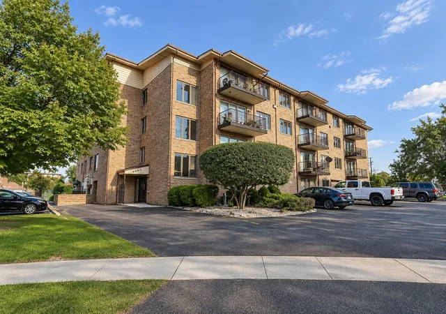 4009-w-93rd-place-4e-oak-lawn-il-60453/hzid_df3ece59