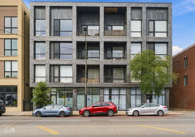 1838-n-western-ave-303-chicago-il-60647/hzid_503af1c2
