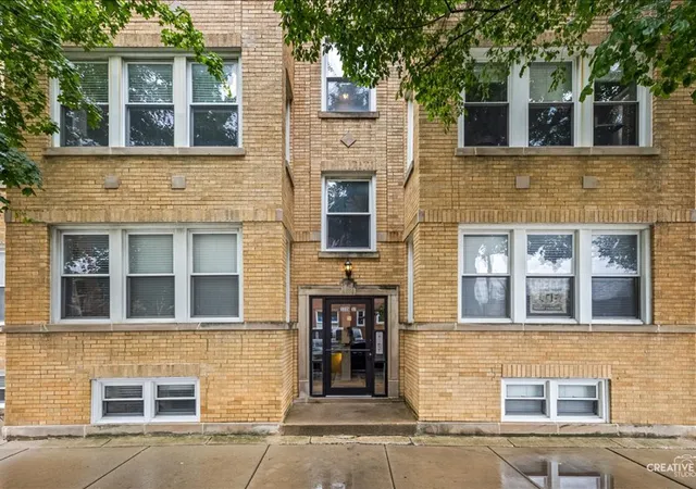 3335-w-byron-st-g-chicago-il-60618/hzid_f6a55b96