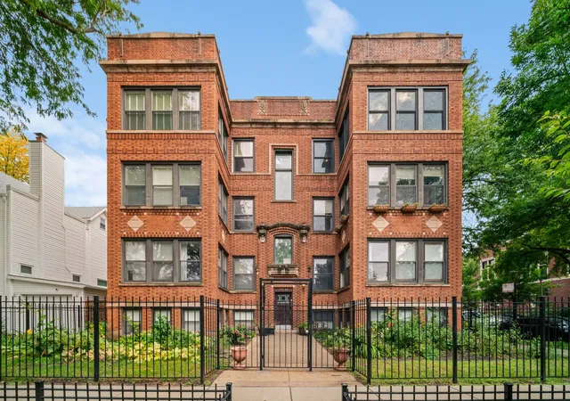 6701-n-bosworth-ave-3-chicago-il-60626/hzid_f645d2e0
