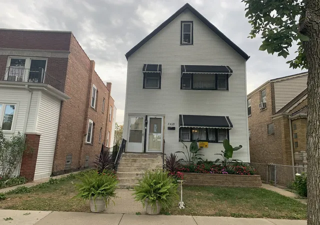 3425-w-63rd-place-chicago-il-60629/hzid_c68656a9