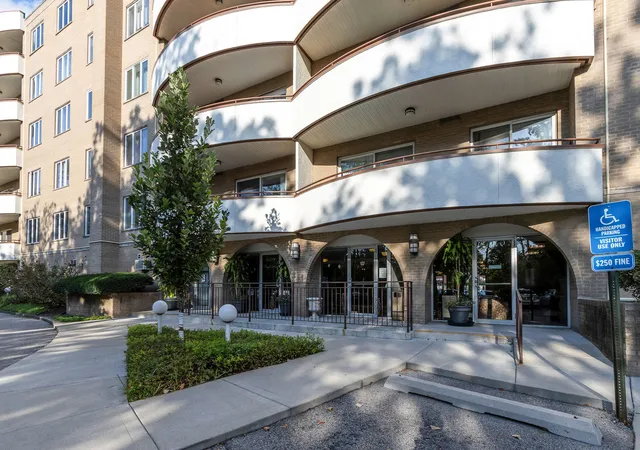 6400-n-cicero-ave-416-lincolnwood-il-60712/hzid_5d4a2ddb