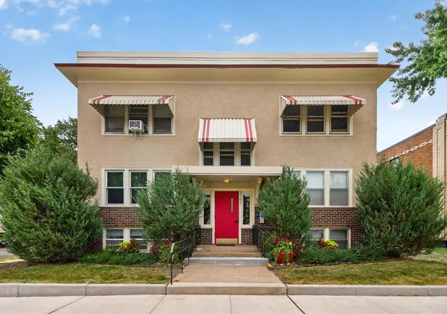 3701-grand-ave-s-3-minneapolis-mn-55409/hzid_aa4087a2