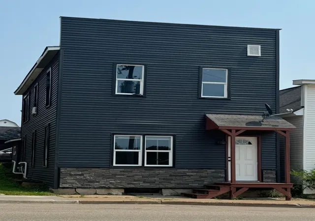 325-1st-street-glenwood-city-wi-54013/hzid_0c0c3194