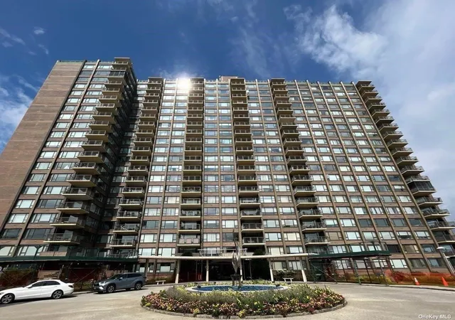 166-25-powells-cove-blvd-4d-new-york-ny-11357/hzid_6cf02cbf