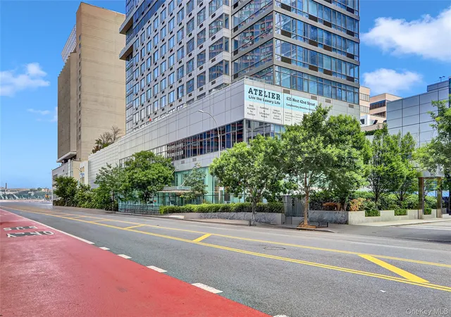 635-w-42nd-st-7a-new-york-ny-10036/hzid_308f532c