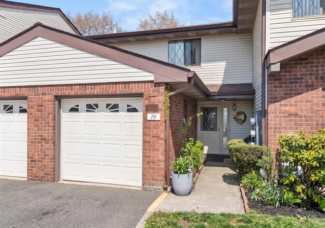 78-cambridge-dr-w-copiague-ny-11726/hzid_18ff64c0