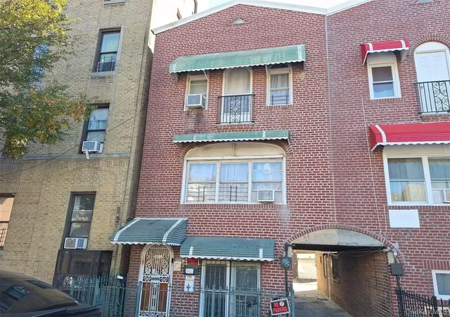 2012-benedict-ave-bronx-ny-10462/hzid_f29062cf