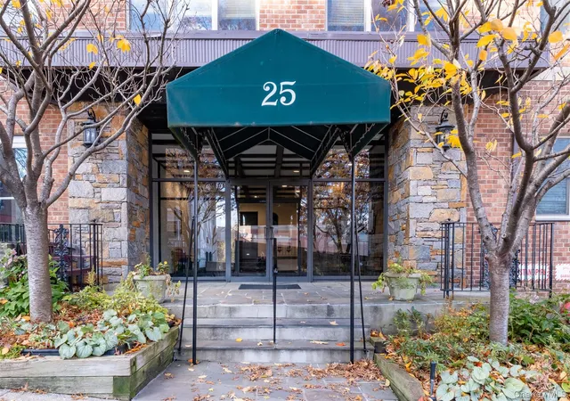 25-franklin-ave-6k-white-plains-ny-10601/hzid_9c25eb85