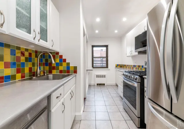 34-10-94th-street-6g-jackson-heights-ny-11372/hzid_ca1d55a8