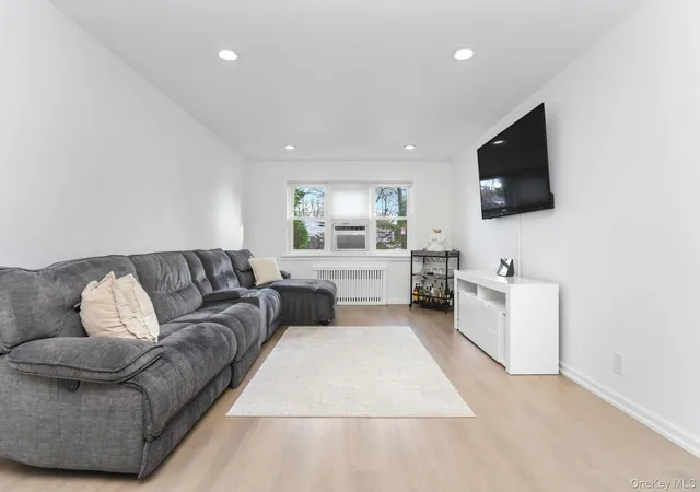 450-pelham-rd-1c-new-rochelle-ny-10805/hzid_3a6b9c44