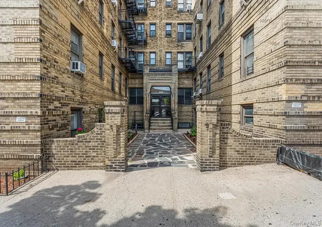 50-05-43rd-avenue-1k-woodside-ny-11377/hzid_8ffe6244