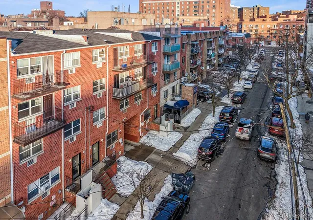 13911-34th-avenue-new-york-ny-11354/hzid_34c7c90d