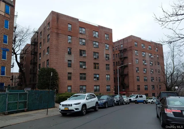 445-w-240th-street-2g-bronx-ny-10463/hzid_bf703dcc