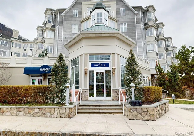 1109-round-pointe-dr-1109-haverstraw-ny-10927/hzid_439f9057